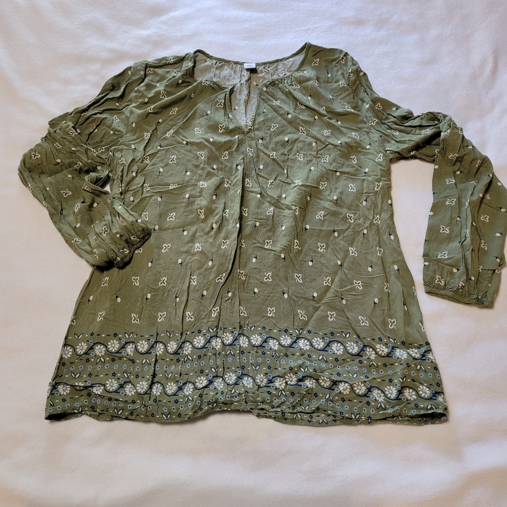 3/4 sleeve lightweight top